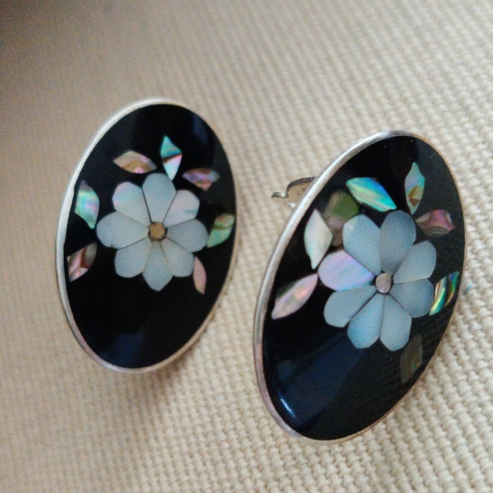 Vintage Alpaca Mexican silver and abalone inlay earrings
